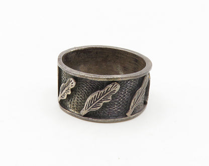 925 Sterling Silver  Vintage Oxidized Feather Pattern Band Ring Sz 7  RG18644