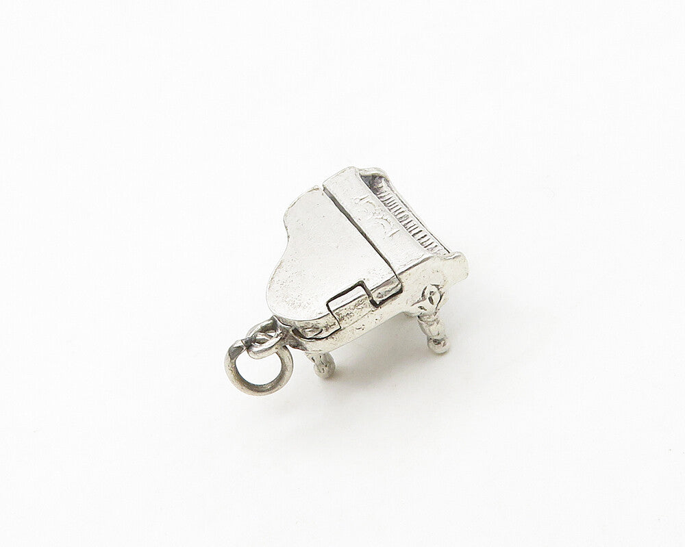 925 Sterling Silver  Vintage Shiny Petite Grand Piano Pendant (OPENS)  PT14259