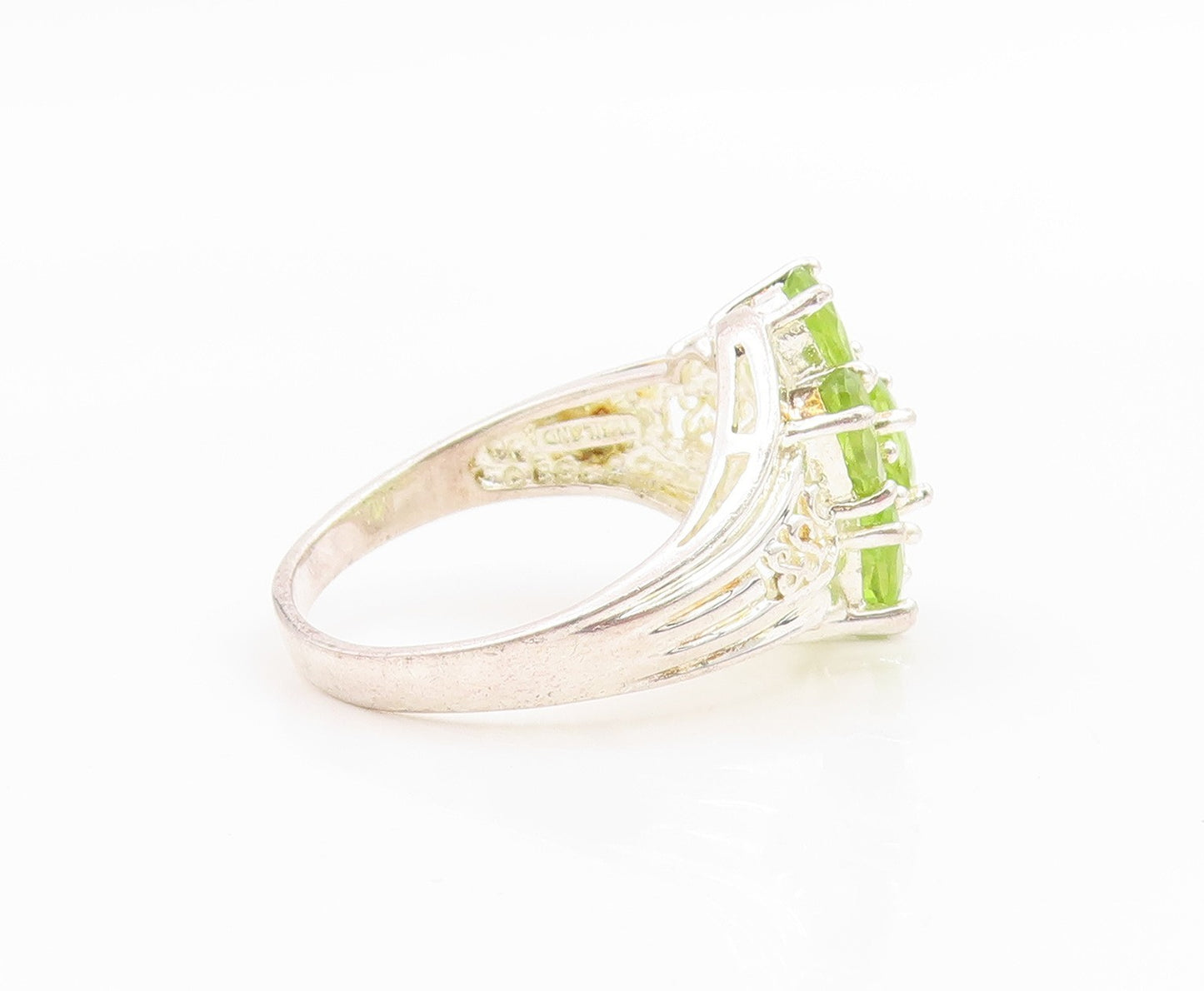 925 Sterling Silver Vintage Ring Elegant Peridot Floral Cluster  Sz 10  RG36075