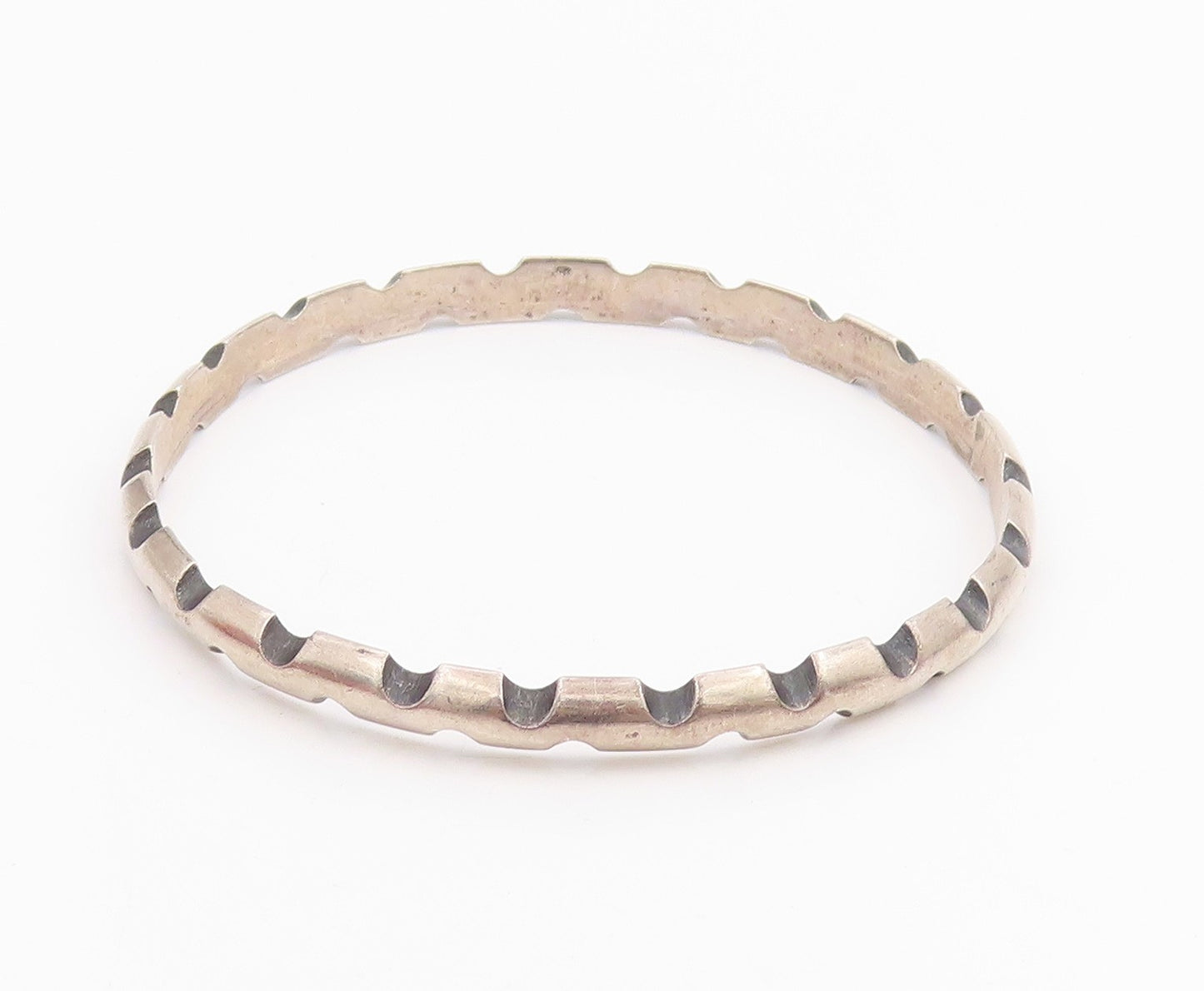 925 Sterling Silver Vintage Bracelet ANTONIA PINEDA Notched Bangle  BT11494