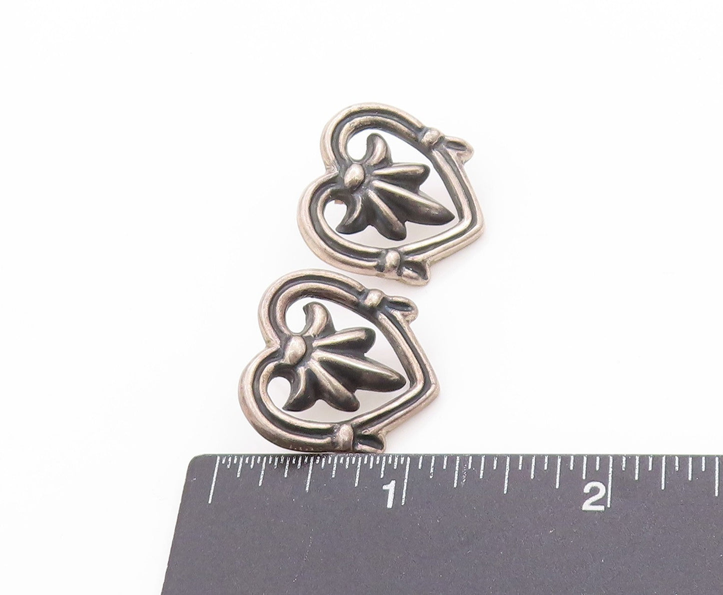 925 Sterling Silver Vintage Earrings MMA Dark Tone Floral Heart Studs  EG13668