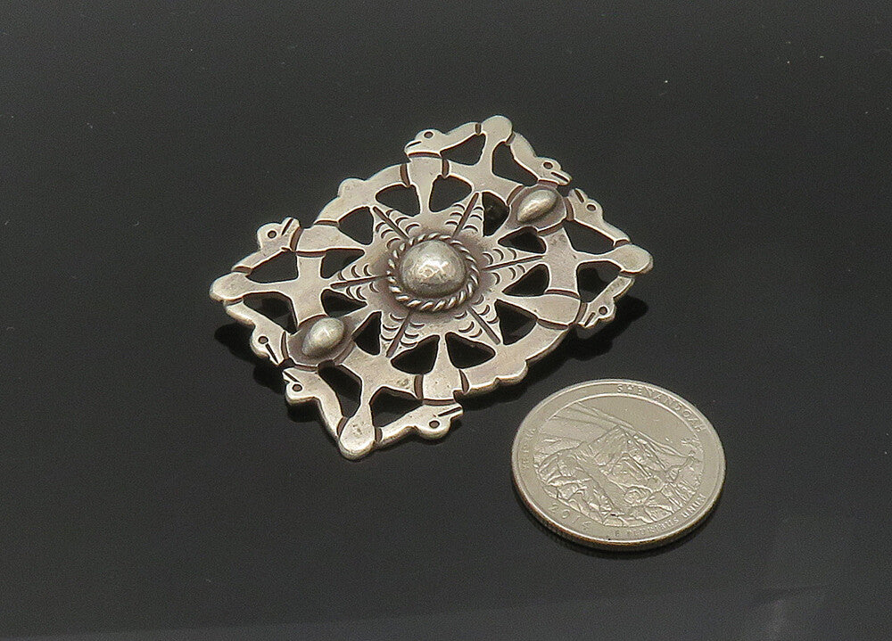 TAXCO 925 Sterling Silver  Vintage Antique Etched Star Brooch Pin  BP8138