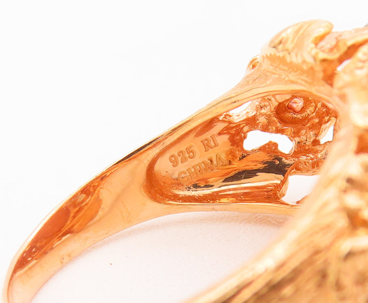 925 Sterling Silver Vintage Ring Gold Plated Floral Cream Gemstone Sz 9  RG28033