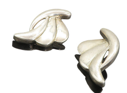 925 Sterling Silver  Vintage Shiny Smooth Wing Design Drop Earrings  EG4197