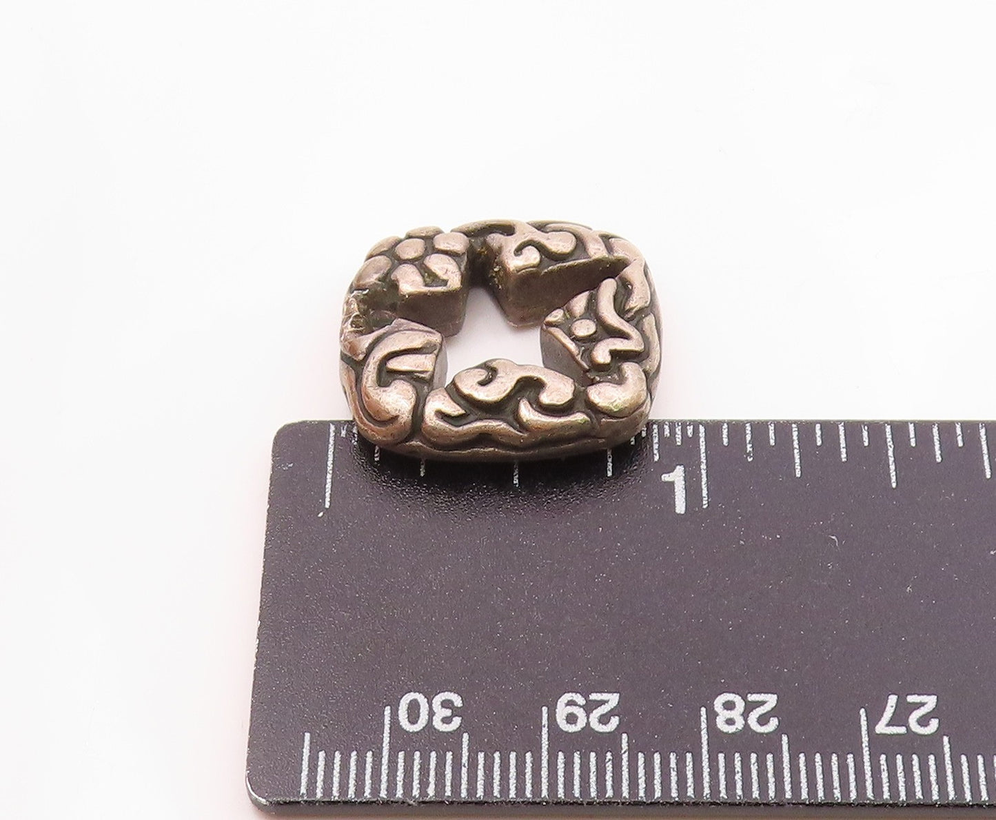 VERSANI 925 Sterling Silver  Vintage Open Star Chiseled Floral Pendant PT19985