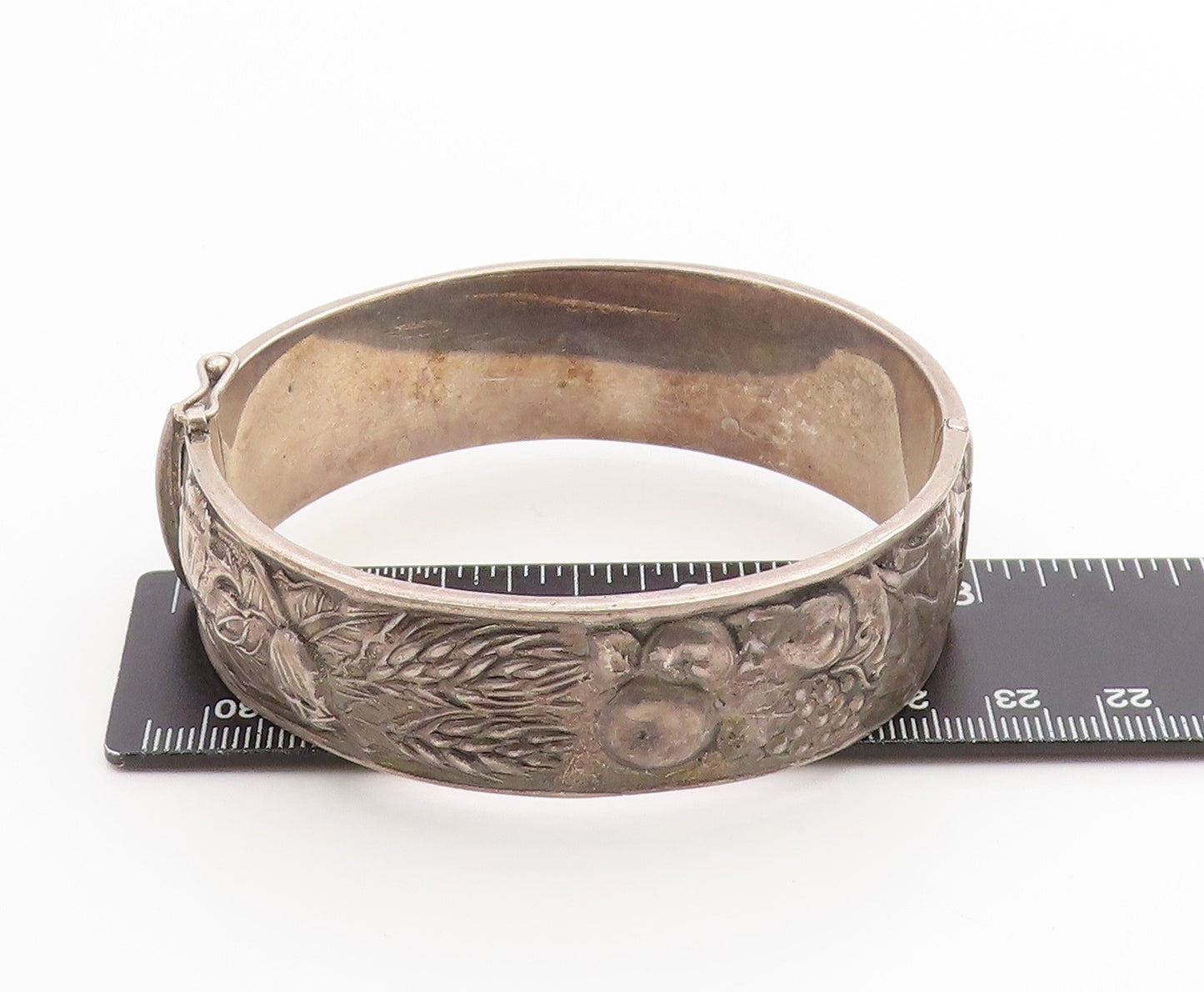 925 Sterling Silver Vintage Bracelet Antique Grape Vine & Wheat Motif  BT12031