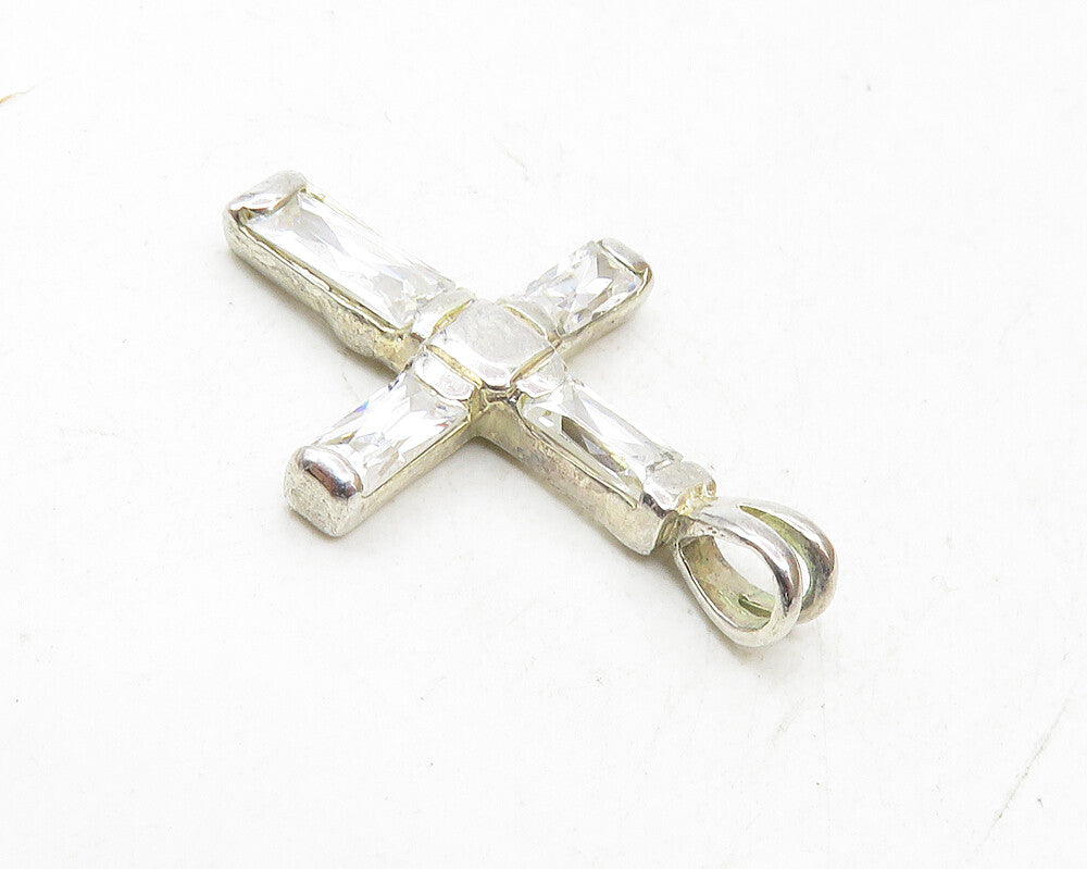 925 Sterling Silver  Vintage Cubic Zirconia Religious Cross Pendant  PT7589