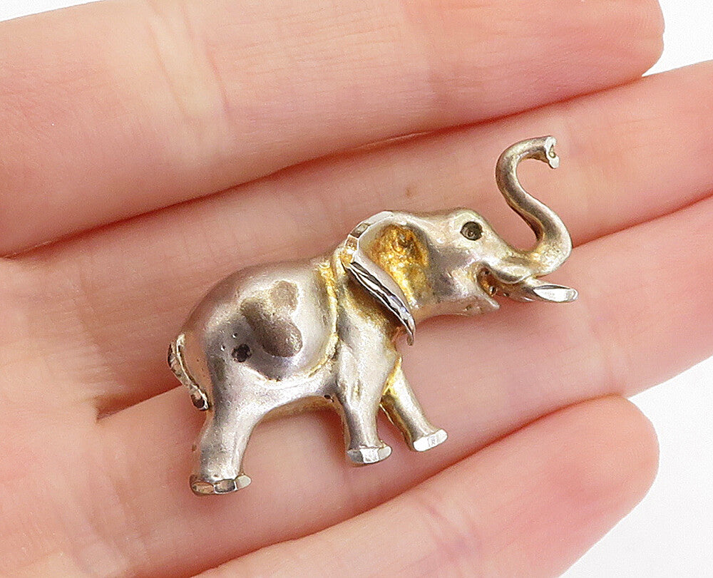 925 Sterling Silver  Vintage Sculpted Elephant Motif Animal Brooch Pin  BP1214