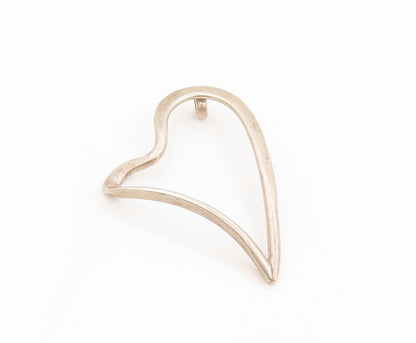 925 Sterling Silver Vintage Pendant Classic Stretched Open Love Heart  PT25428