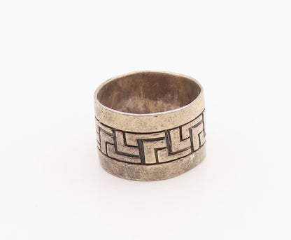 925 Sterling Silver Vintage Ring Etched Geometric Pattern Band  Sz 7.5  RG36304