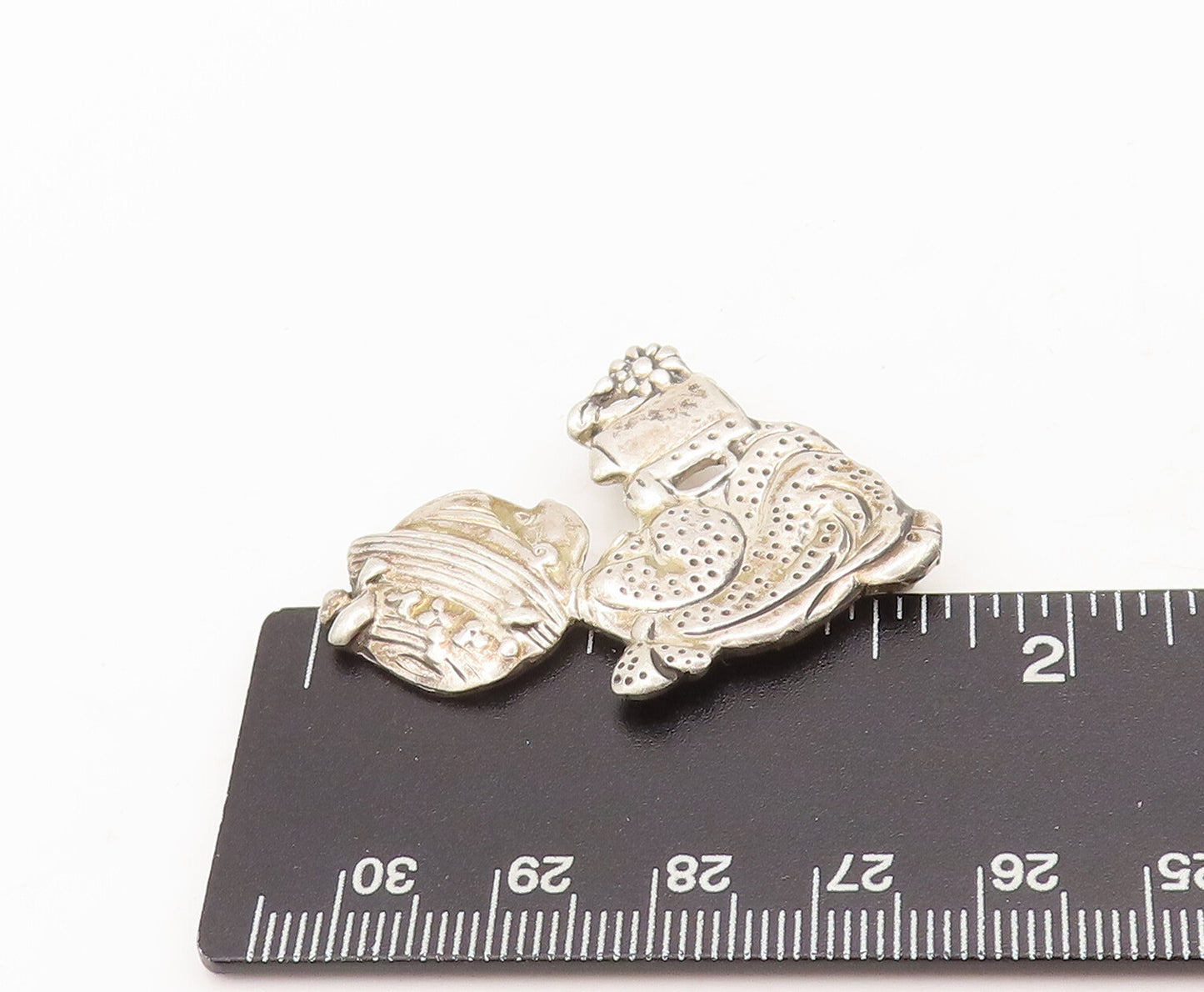 925 Sterling Silver Vintage Brooch Pin Carved Small Girl Watering Plant  BP10553