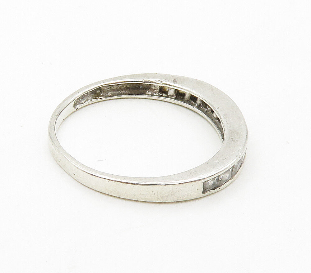 925 Sterling Silver  Sparkling Cubic Zirconia Smooth Band Ring Sz 9  RG16308