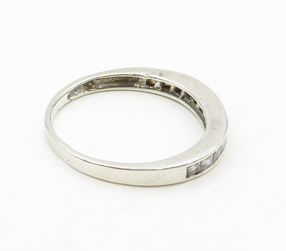 925 Sterling Silver  Sparkling Cubic Zirconia Smooth Band Ring Sz 9  RG16308