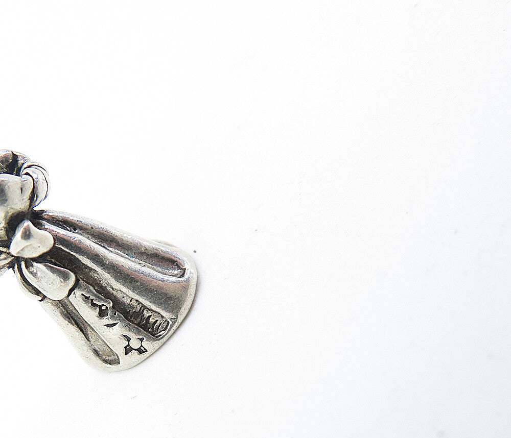925 Sterling Silver  Vintage Petite Woman In Dress Motif Drop Pendant  PT3334