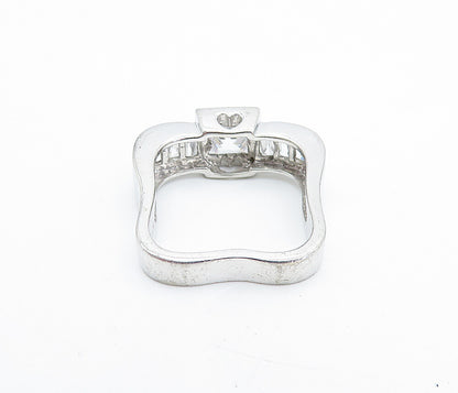 925 Sterling Silver Cubic Zirconia Solitaire With Accents Ring Sz 6 RG6769