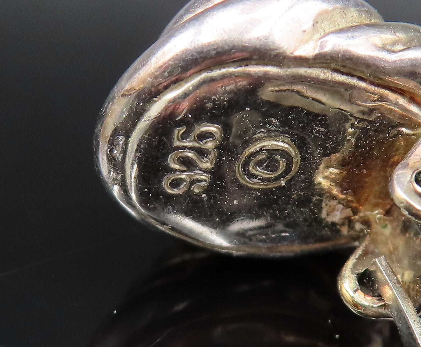 925 Sterling Silver Vintage Love Knot Long Ribbed Non Pierced Earrings EG11985