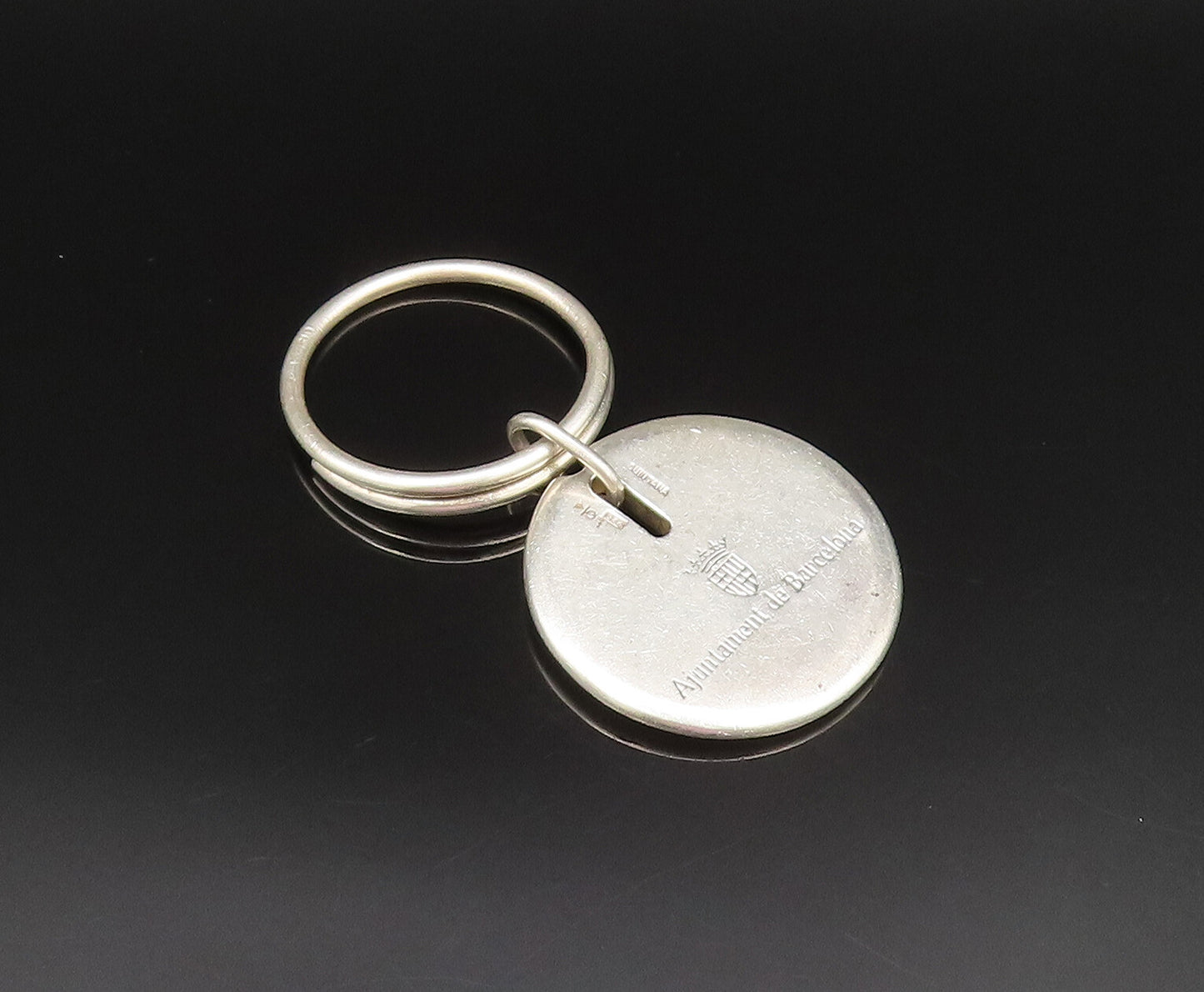 925 Sterling Silver  Vintage Carved Barcelona Souvenir Key Chain  TR3385