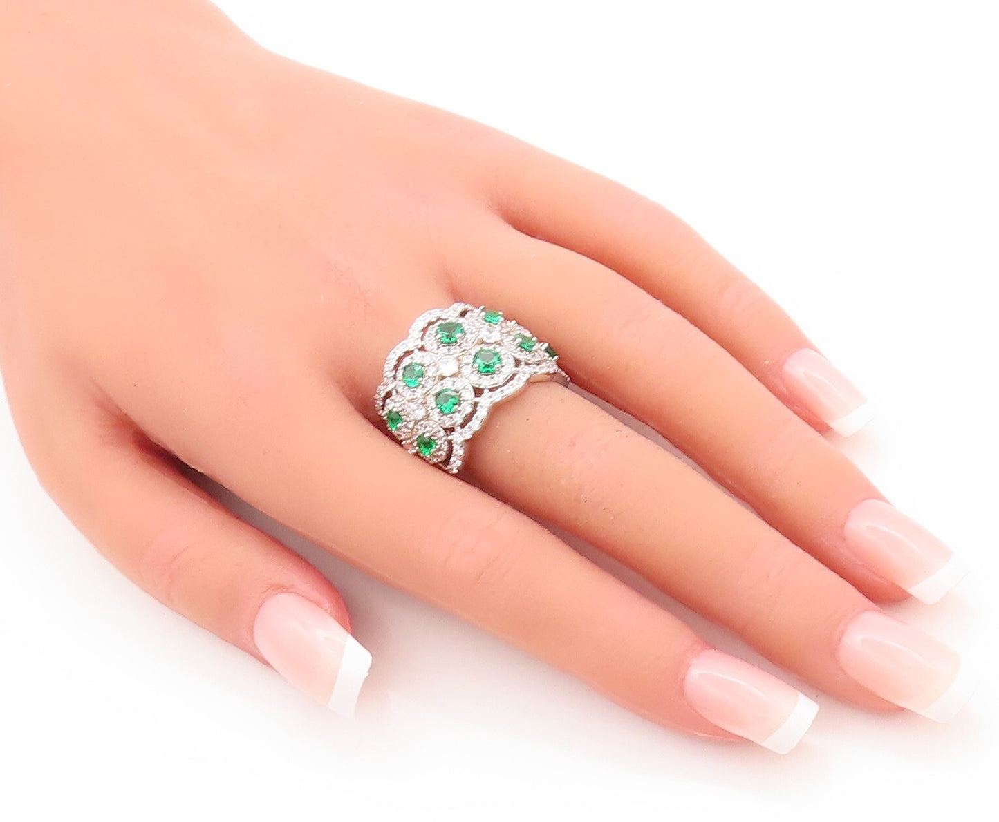 925 Sterling Silver Vintage Ring Round Cut Green Halo White CZ  Sz 7.5 RG29516