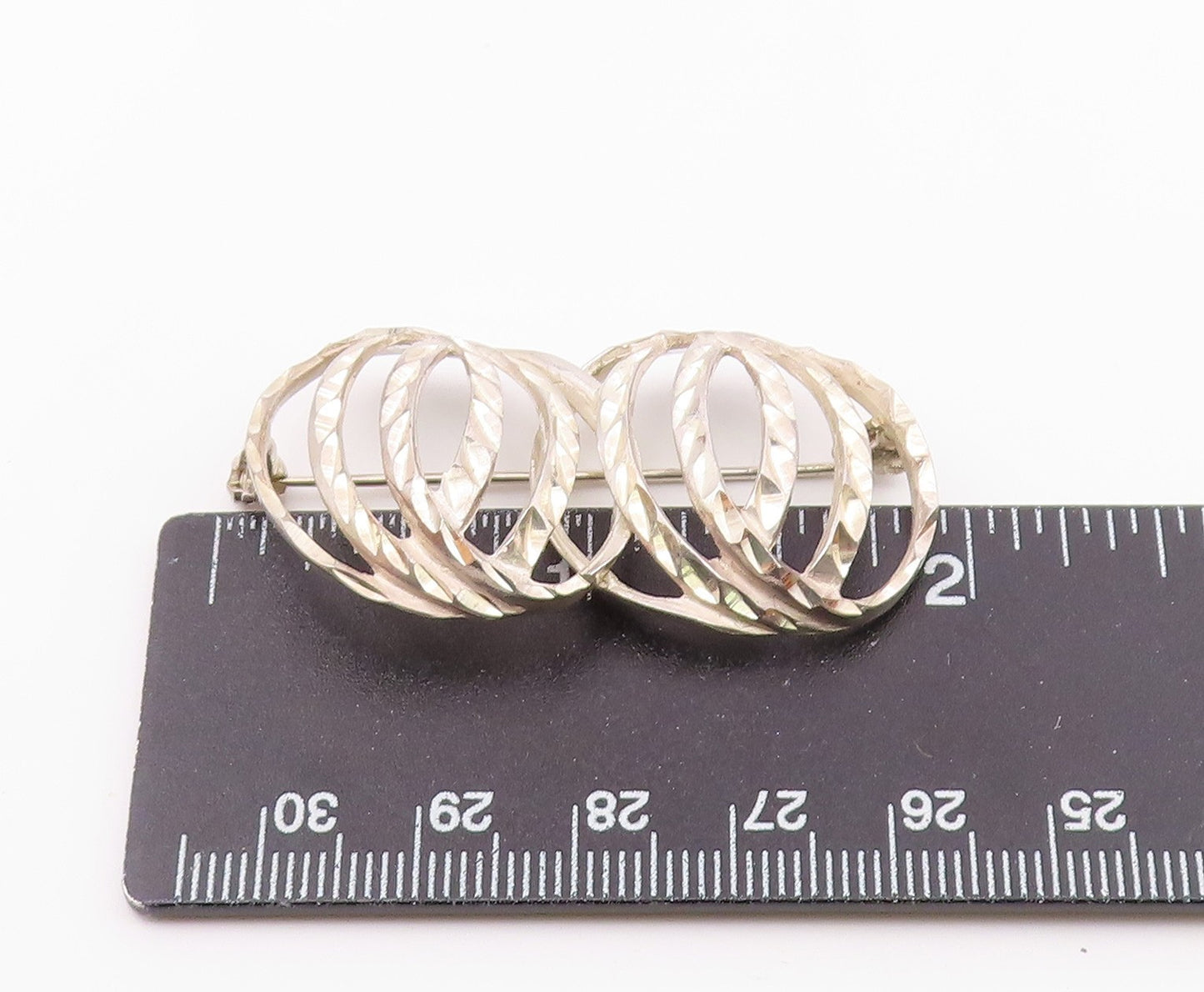 925 Sterling Silver  Vintage Overlapping Hammered Spheres Brooch Pin  BP9761