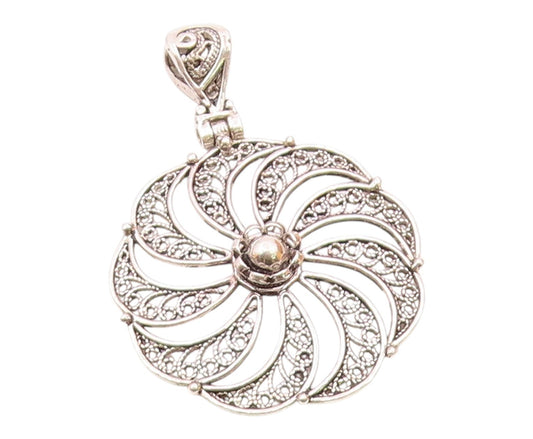 925 Sterling Silver  Vintage Shiny Swirl Floral Motif Round Pendant  PT16577