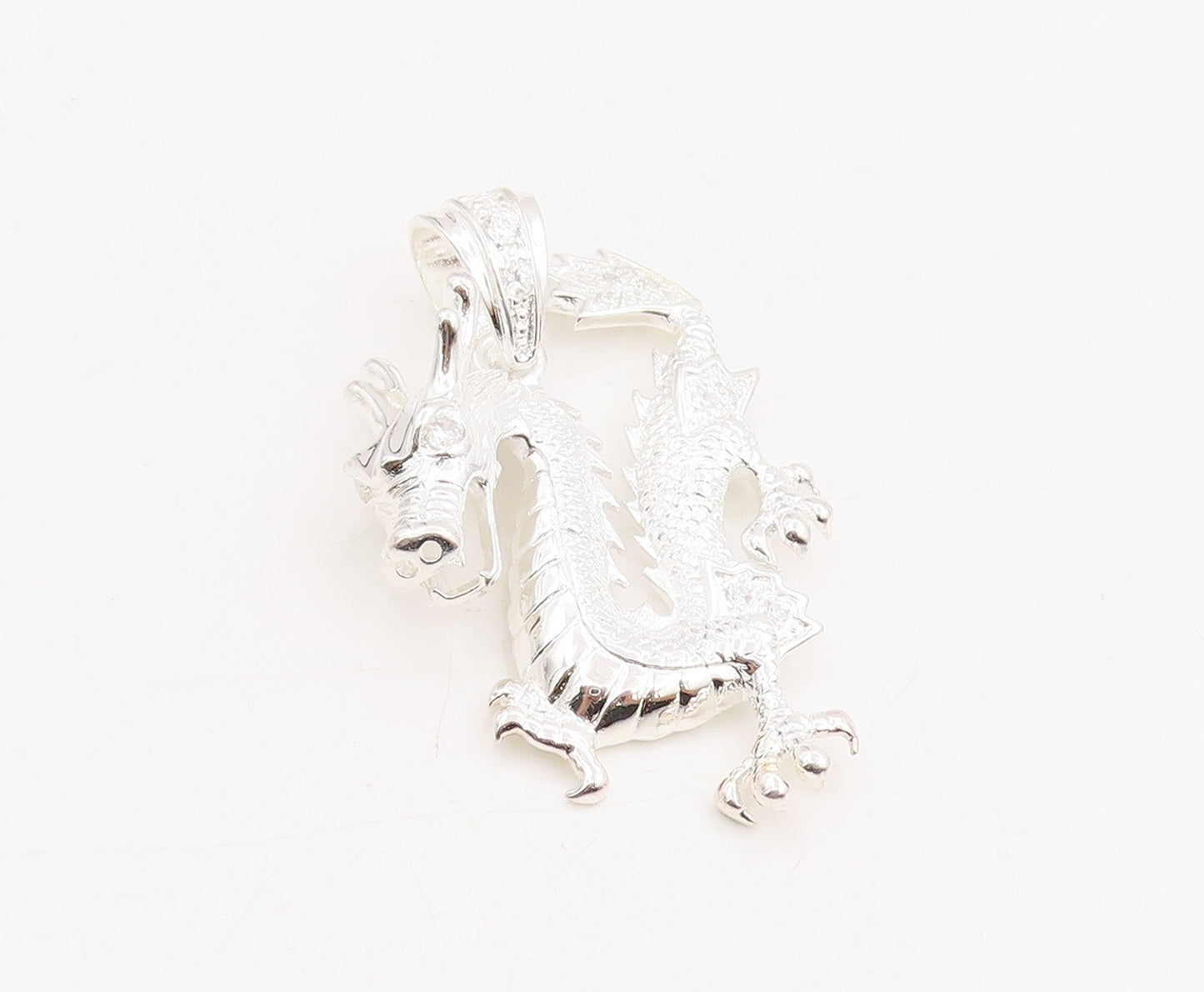 925 Sterling Silver Vintage Pendant Round CZ Textured Chinese Dragon  PT25425