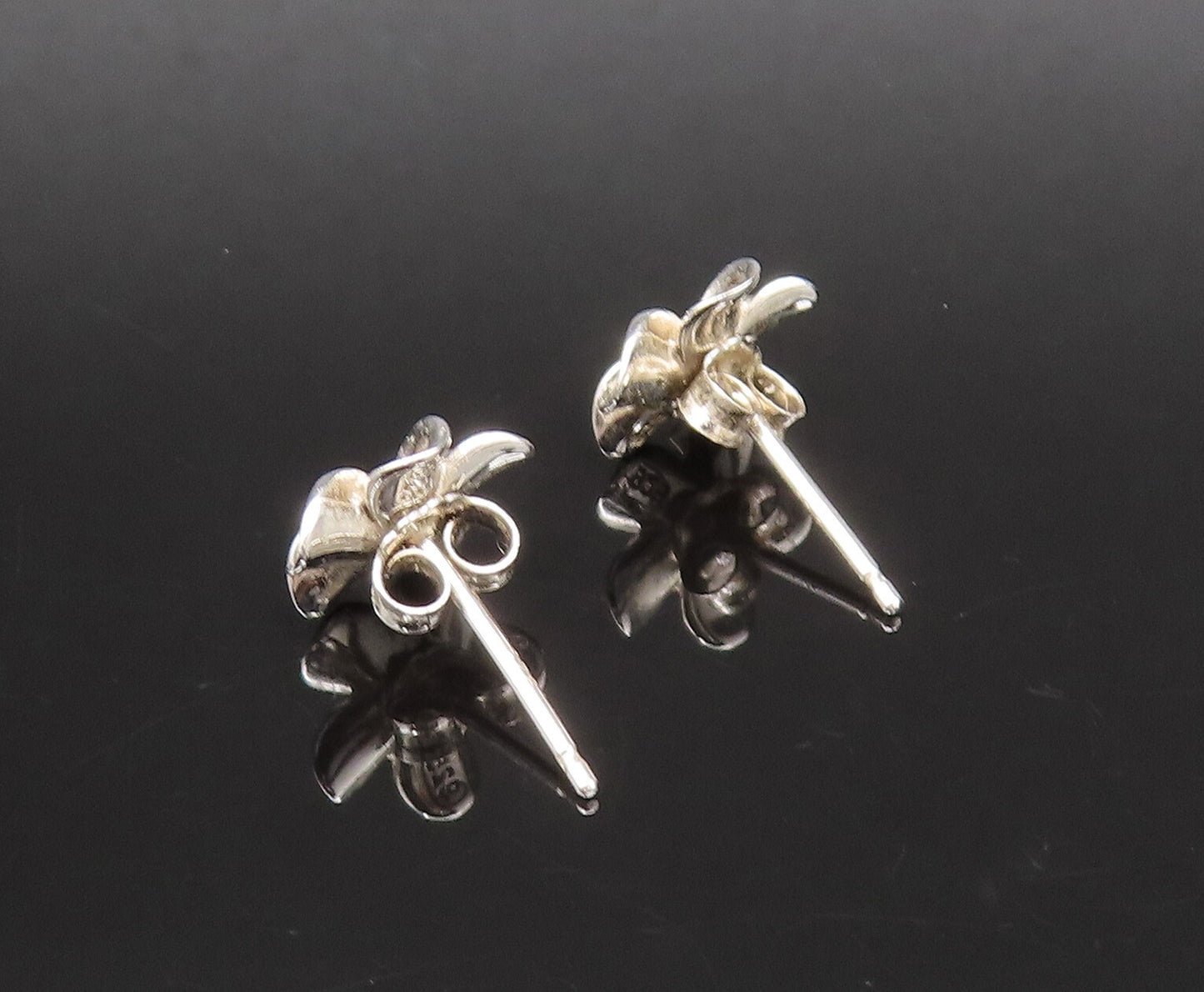 925 Sterling Silver Vintage Dainty Cubic Zirconia Flower Stud Earrings EG12275