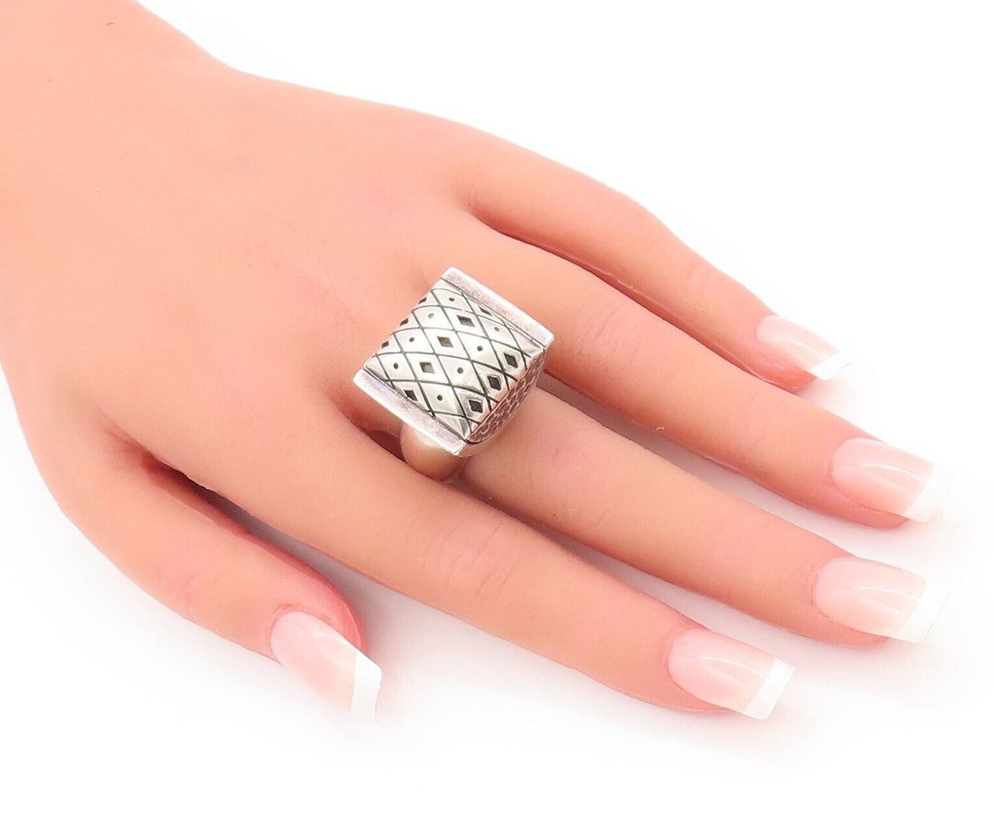 925 Sterling Silver Vintage Ring Designer Puffed Dented Etched  Sz 7  RG28442