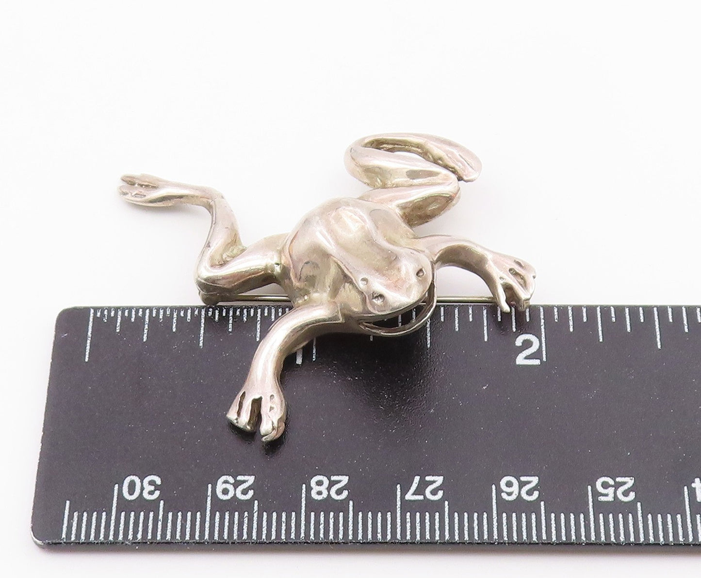 925 Sterling Silver  Vintage Carved Open Mouth Frog Brooch Pin  BP9632