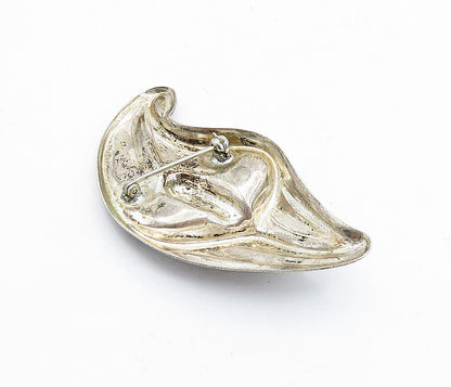 925 Sterling Silver  Vintage Dark Tone Smooth Flower Motif Brooch Pin  BP2085