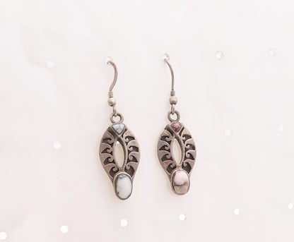 925 Sterling Silver Vintage Earrings Dark Tone Trible Carved Gemstone  EG13244