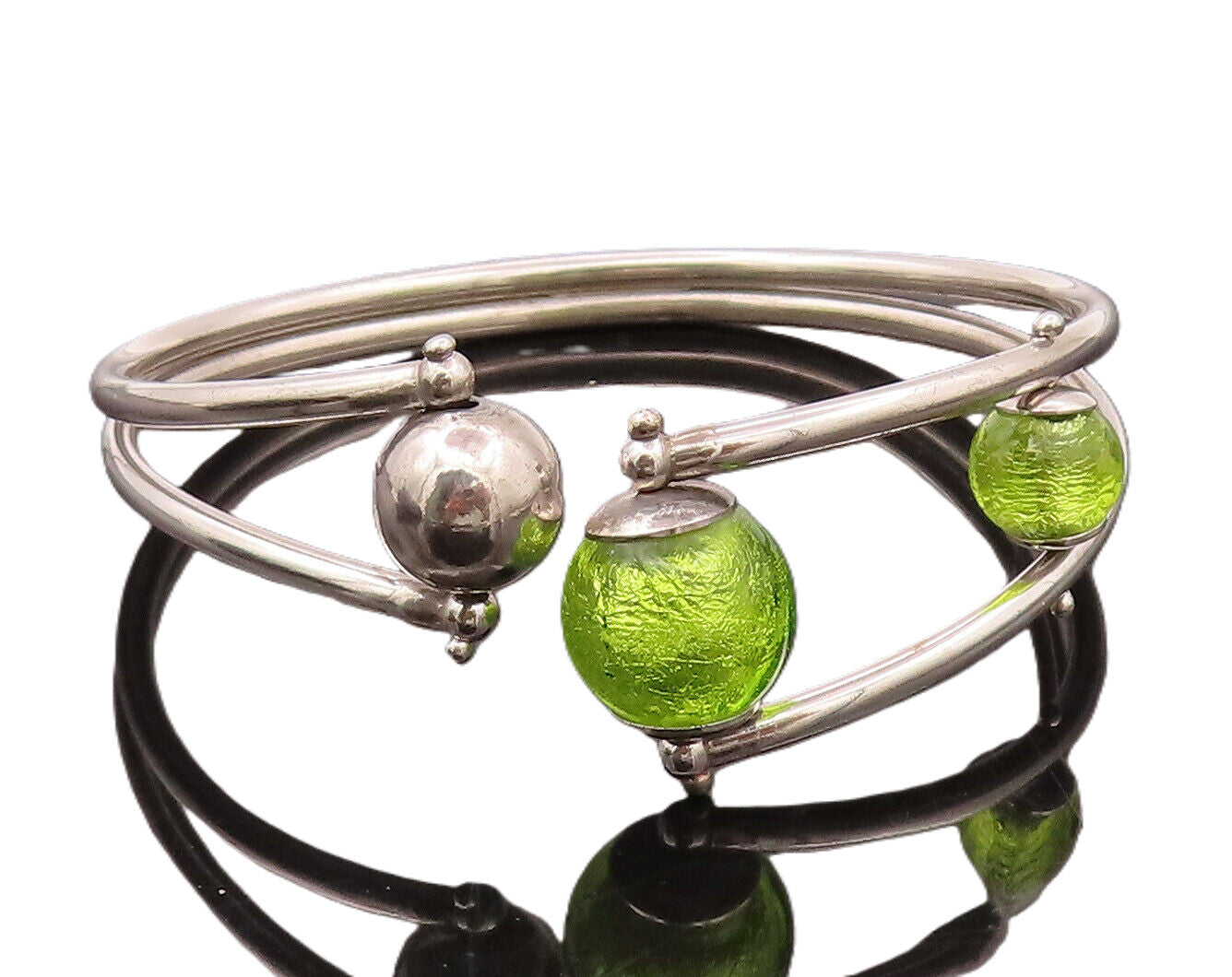 925  Silver  Vintage Spinning Art Glass Bead Flexible Cuff Bracelet  BT9902