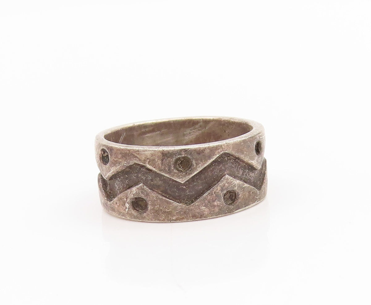 925 Sterling Silver Vintage Ring Carved Tribal Pattern Wide Band  Sz 6  RG34395
