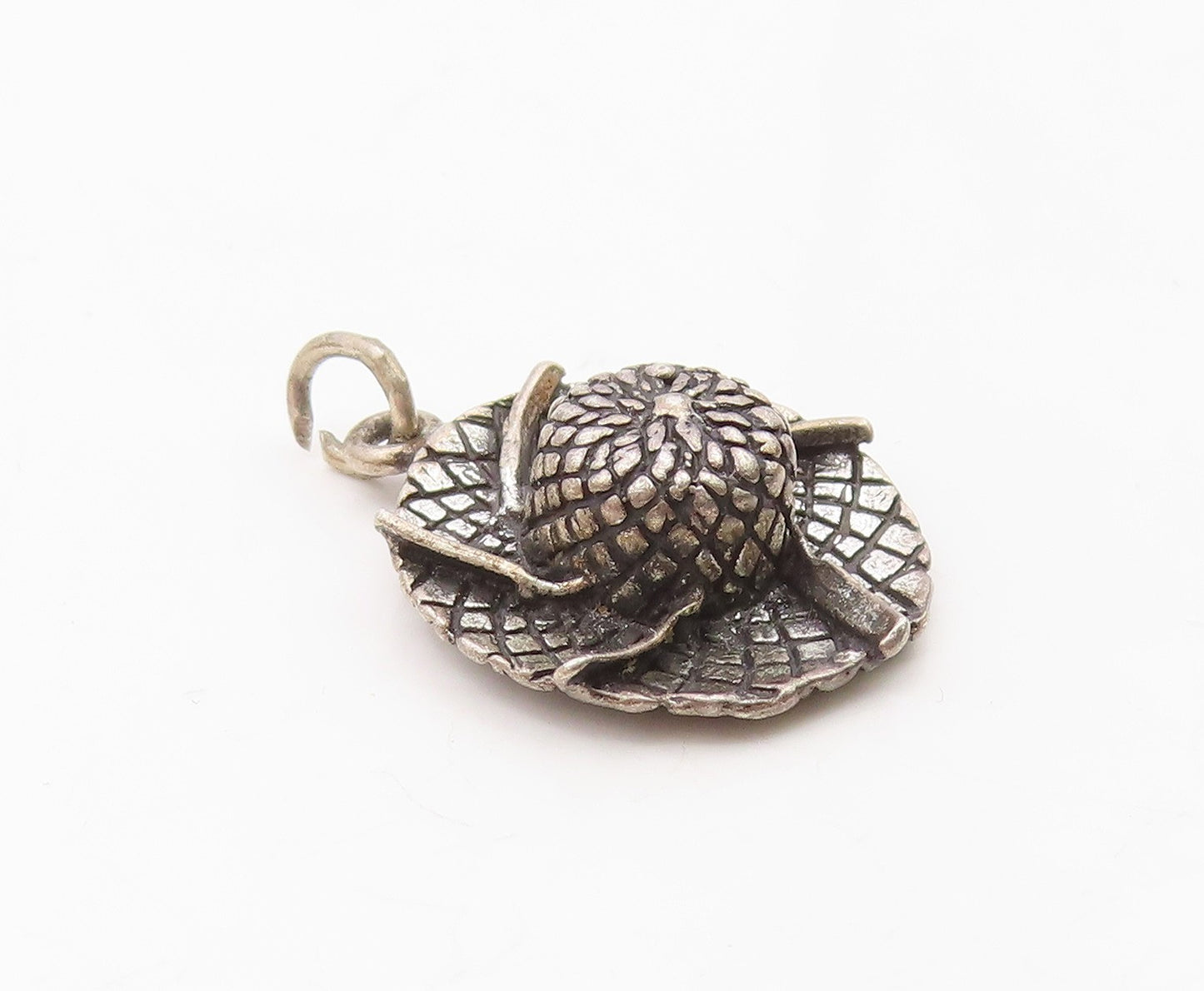 925 Sterling Silver  Vintage Dark Tone Sun Hat Motif Petite Pendant  PT17910