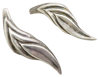 925 Sterling Silver  Vintage Dark Tone Leaf Feather Motif Drop Earrings EG4947