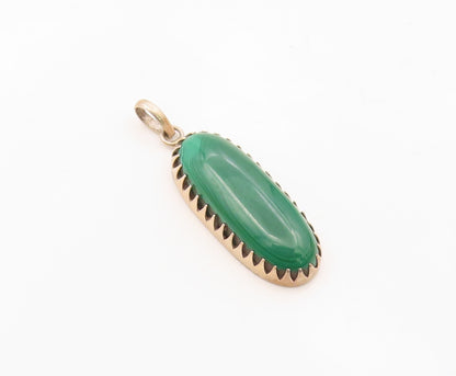 925 Sterling Silver  Vintage Cabochon Cut Malachite Oblong Pendant  PT16351