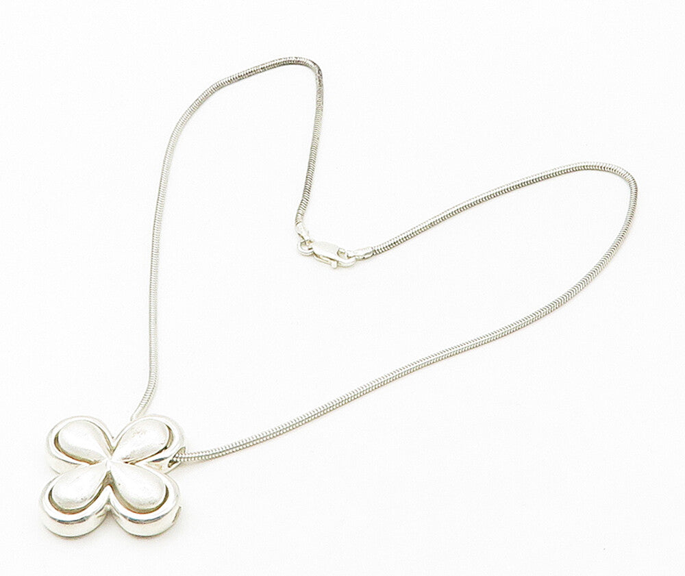 925 Sterling Silver  Vintage Shiny Flower Motif Snake Chain Necklace  NE2650