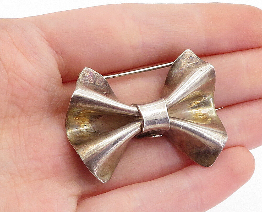 MEXICO 925 Sterling Silver  Vintage Shiny Dark Tone Bow Tie Brooch Pin  BP2036