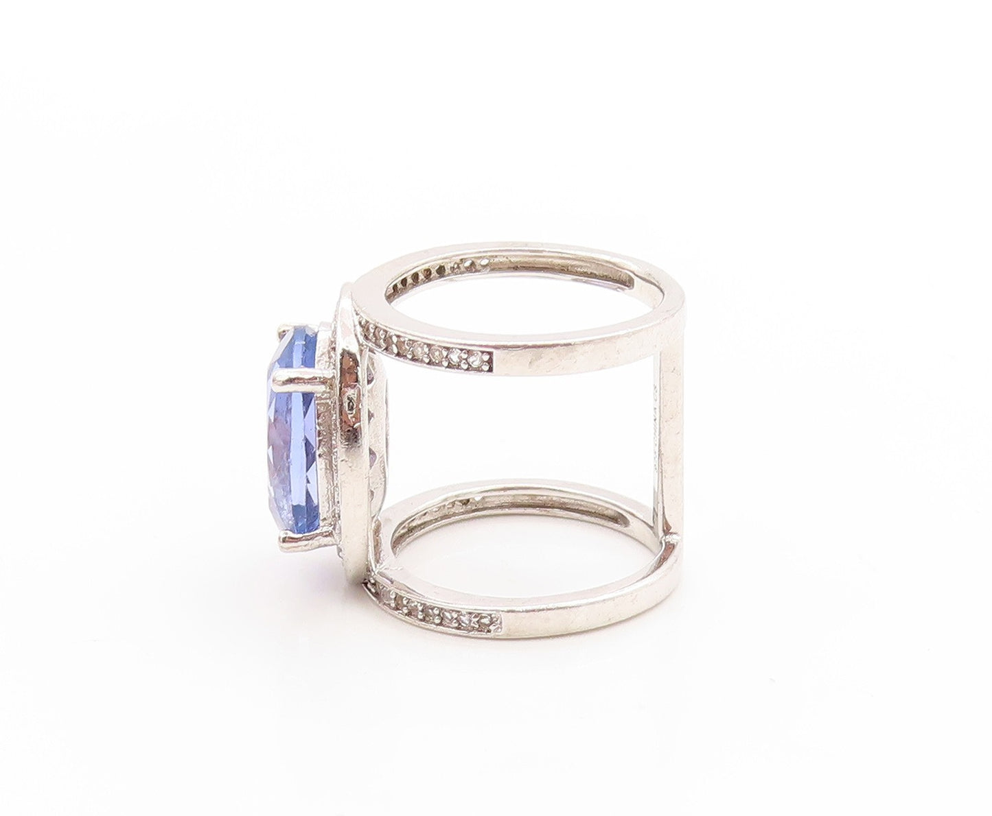 925 Sterling Silver Vintage Ring Oval Tanzanite & Sparkling CZ Band Sz 5 RG33685