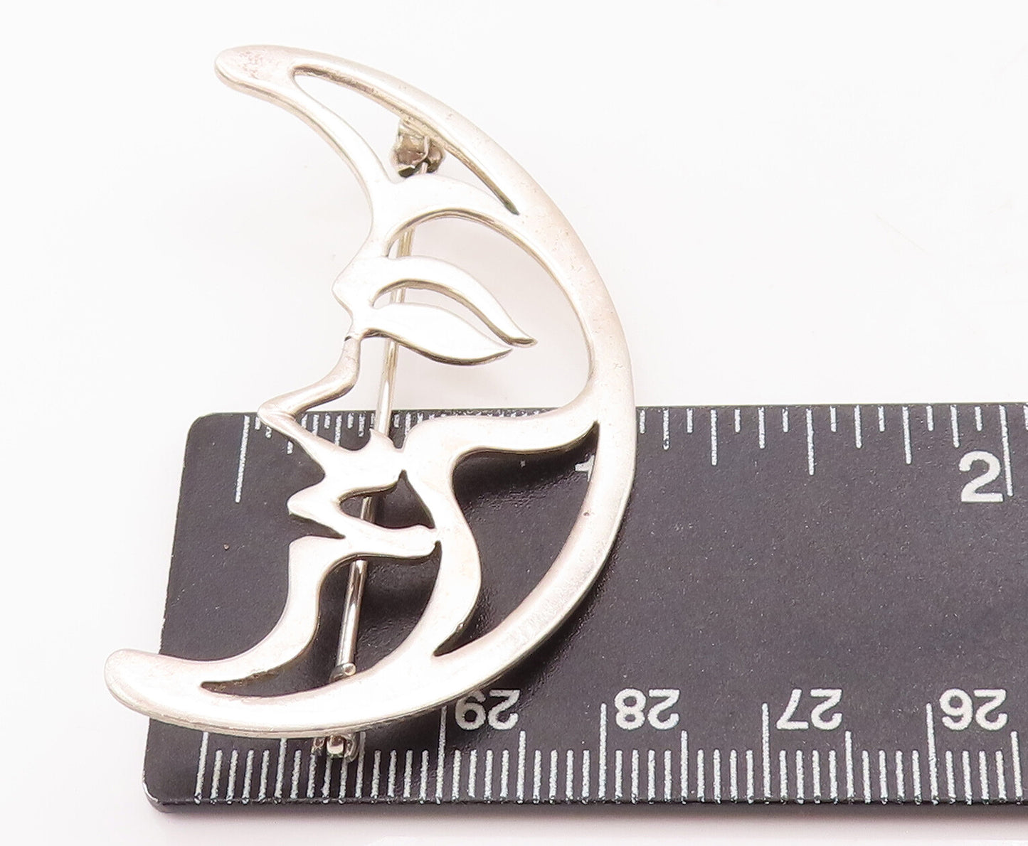 925 Sterling Silver Vintage Brooch Pin  Cutout Carved Half Moon Face  BP10987