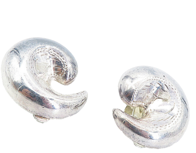 925 Sterling Silver  Vintage Shiny Etched Swirl Non Pierce Earrings  EG4055