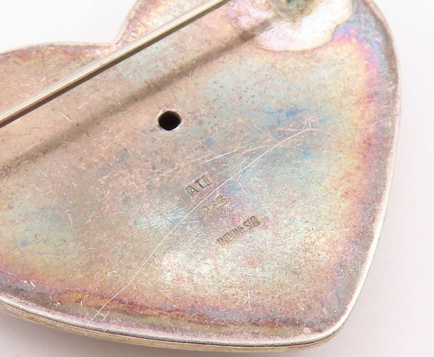 925 Sterling Silver  Vintage Shiny Circle Pattern Heart Brooch Pin  BP8378