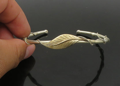 925 Sterling Silver  Vintage Shiny Rope Wrapped Floral Cuff Bracelet  BT8763