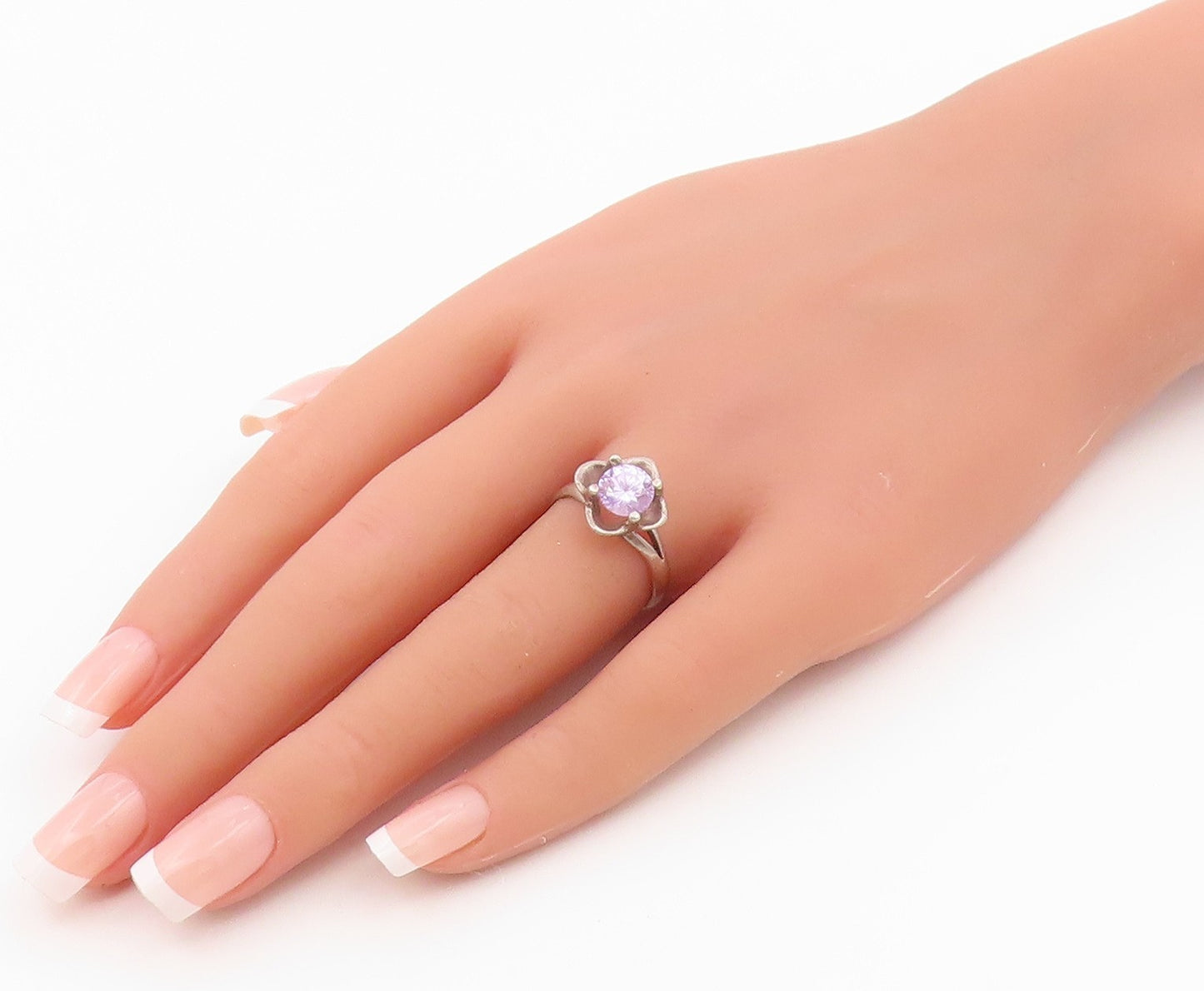 925 Sterling Silver Vintage Ring Round Cut CZ Floral Petal Band  Sz 7  RG36610