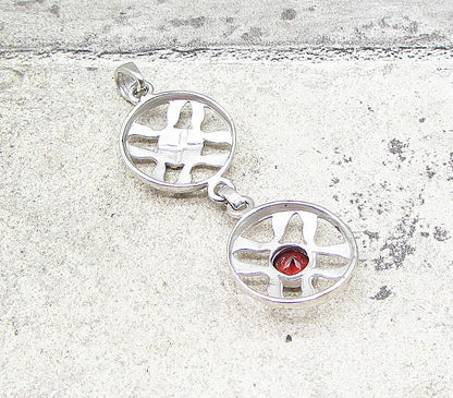 925 Sterling Silver  Faceted Garnet Linked Cross Wheels Drop Pendant  PT1529