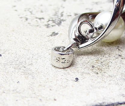 925 Sterling Silver  Freshwater Pearl Dangling Swirl Drop Pendant  PT1524