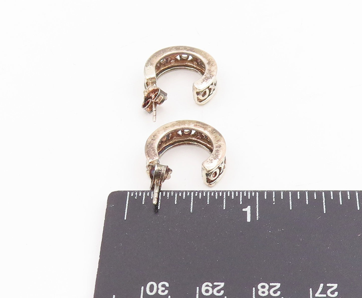 925 Sterling Silver Vintage Earrings  XOXO Hugs & Kisses Cut Out Hoops  EG13752
