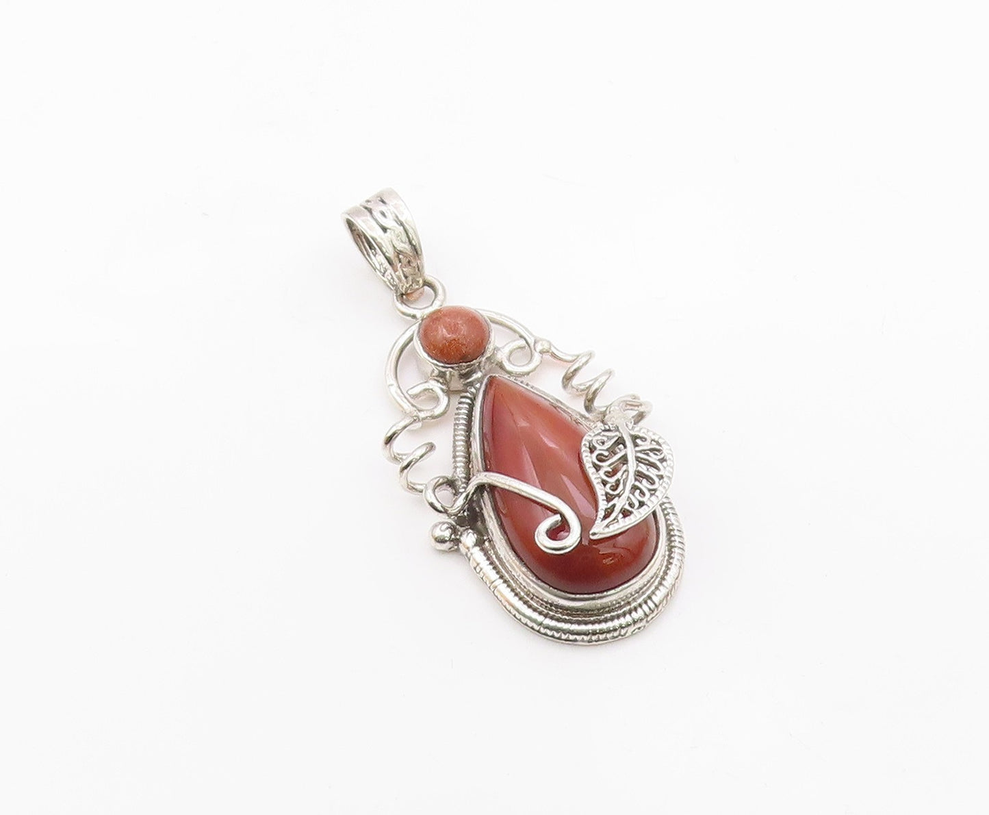 925 Sterling Silver  Agate & Goldstone Floral Leaf Swirl Pendant  PT10973