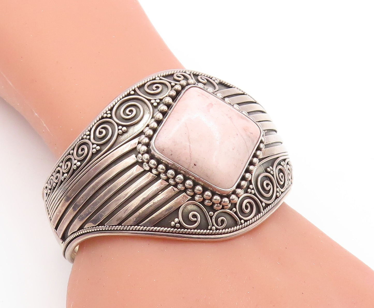 925 Sterling Silver Vintage Bracelet MERAV Dark Tone Carved Gemstone  BT10908