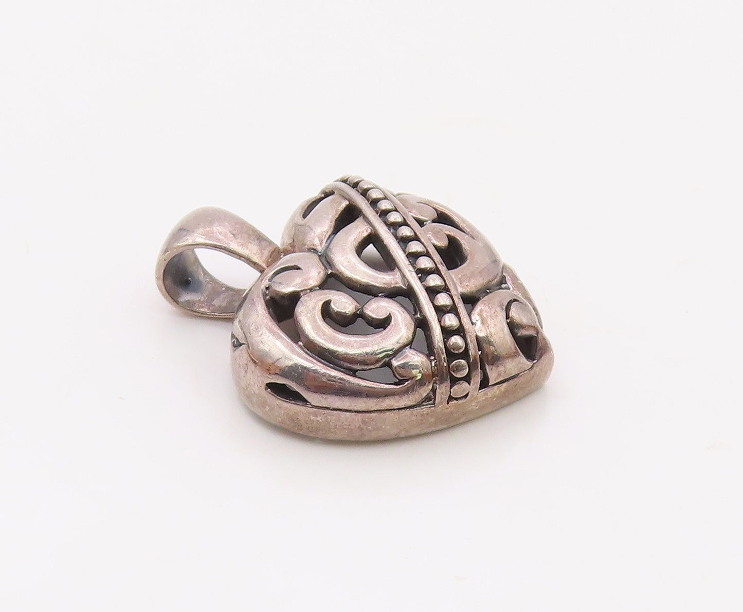 925 Sterling Silver  Vintage Swirl Detail Open Love Heart Pendant  PT19890