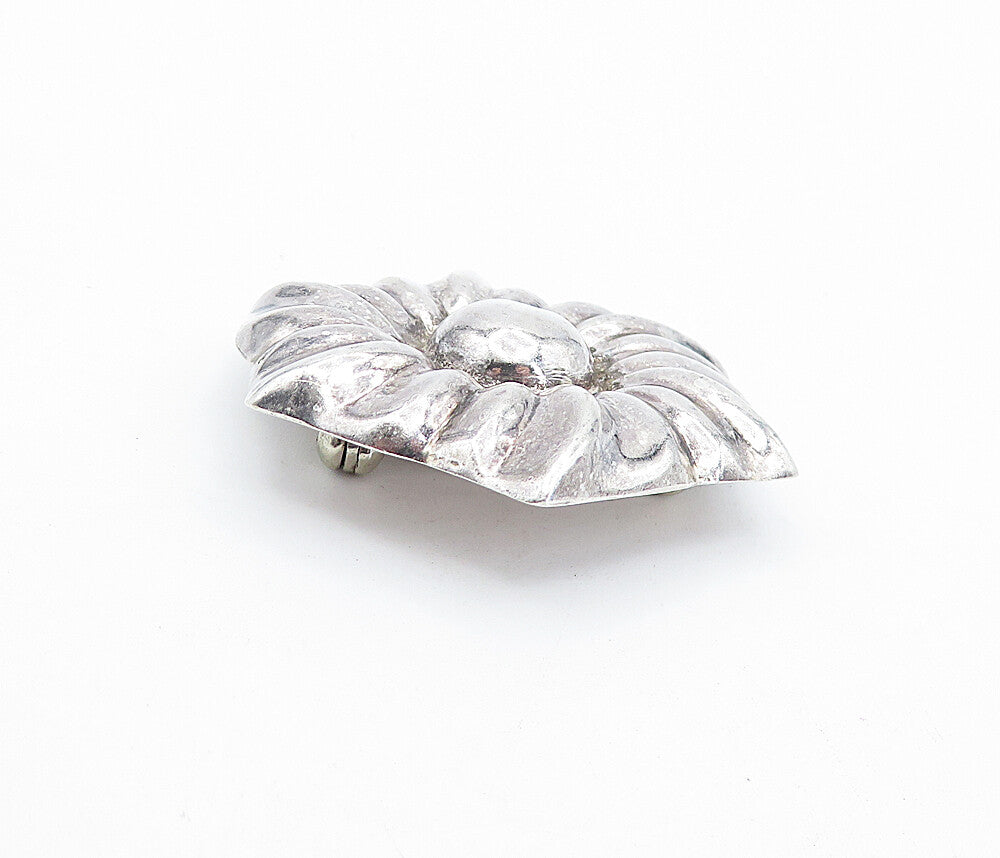 925 Sterling Silver  Vintage Shiny Hollow Flower Motif Brooch Pin  BP1615
